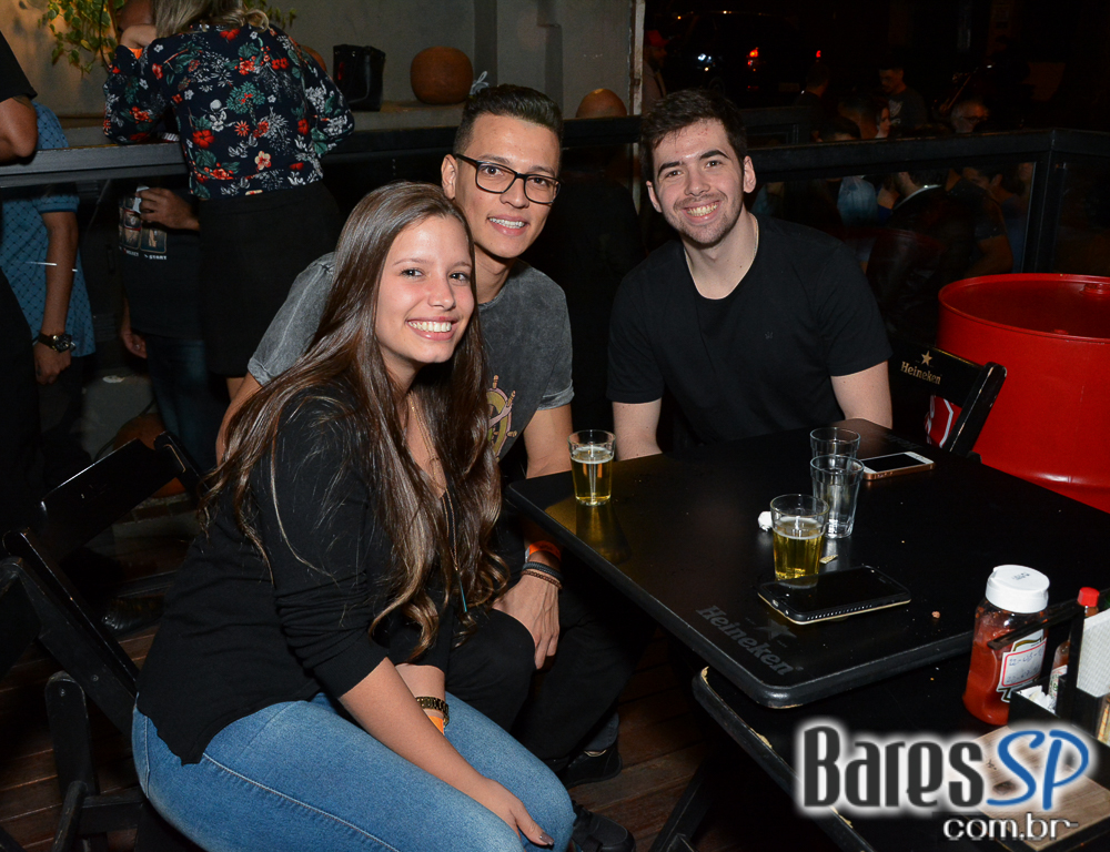 NaMadá recebe Felipe Augusto, grupo Éh Natural e Felipe Marques nesta sexta-feira NaMadá recebe Felipe Augusto, grupo Éh Natural e Felipe Marques nesta sexta-feira