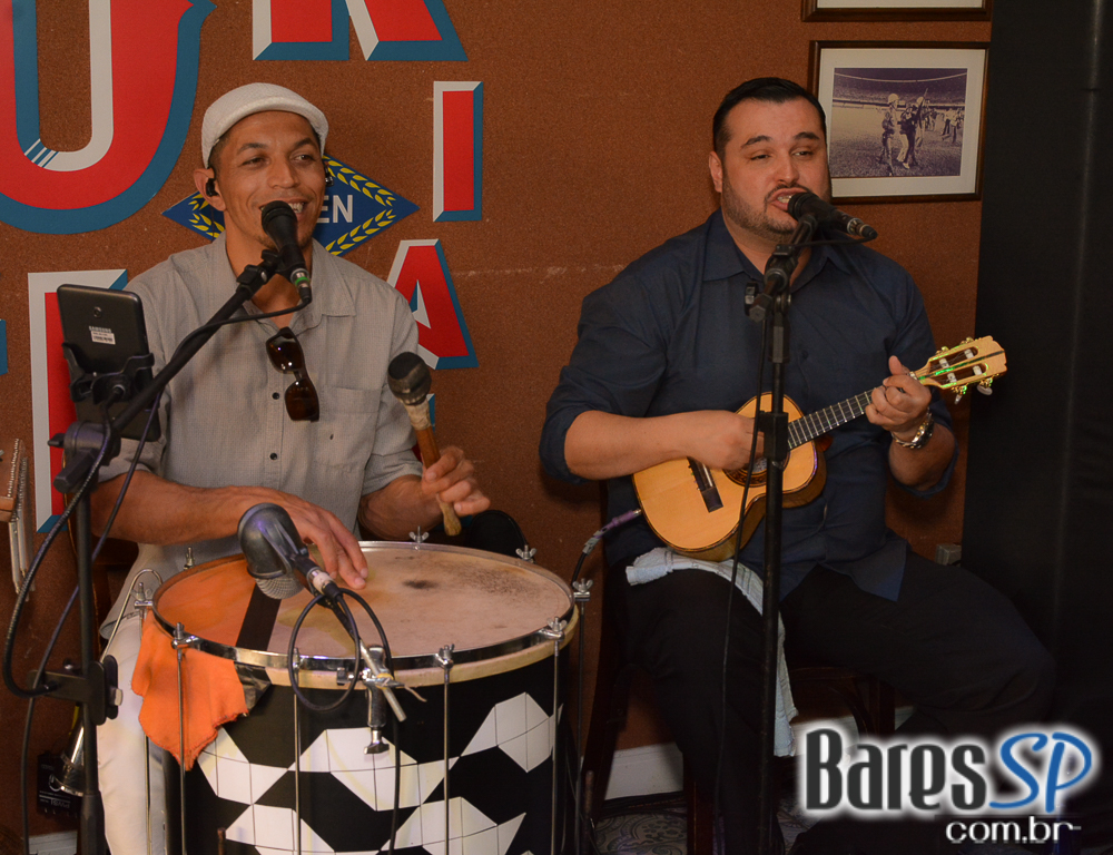 Ação Promocional Seleção 99 no Posto 6 Ação Promocional Seleção 99 no Posto 6