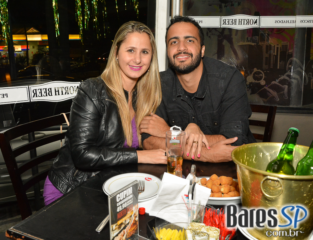 Sábado com muito samba, feijoada e pop music animando o North Beer Sábado com muito samba, feijoada e pop music animando o North Beer