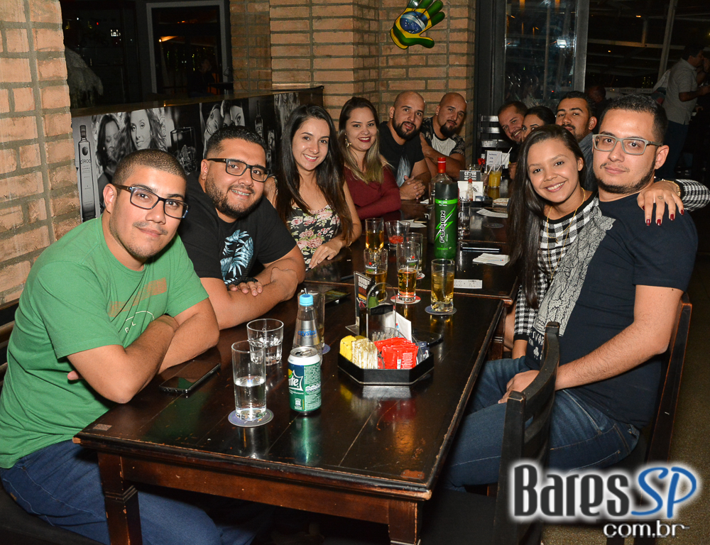 Sábado com muito samba, feijoada e pop music animando o North Beer Sábado com muito samba, feijoada e pop music animando o North Beer