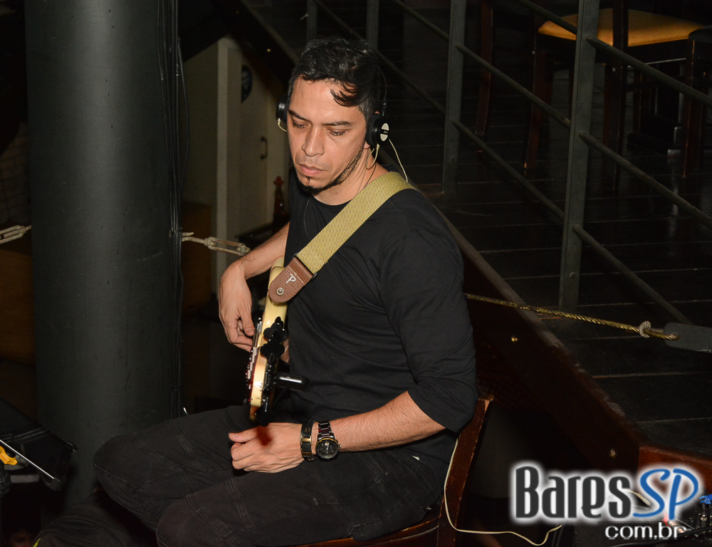 Sábado com muito samba, feijoada e pop music animando o North Beer Sábado com muito samba, feijoada e pop music animando o North Beer