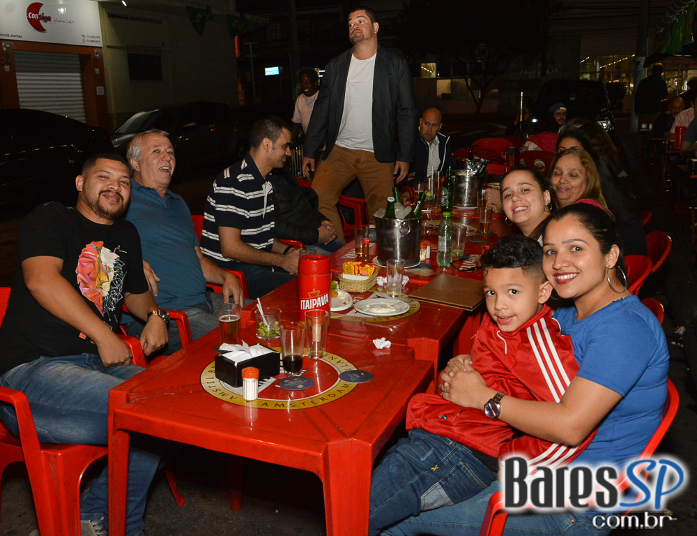 Famoso Bar do Justo transmite jogos da Copa do Mundo 2018 com cardápio recheado de delícias Famoso Bar do Justo transmite jogos da Copa do Mundo 2018 com cardápio recheado de delícias