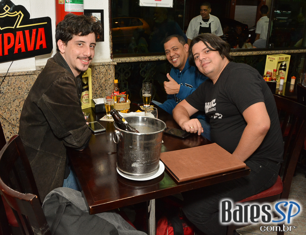 Famoso Bar do Justo transmite jogos da Copa do Mundo 2018 com cardápio recheado de delícias Famoso Bar do Justo transmite jogos da Copa do Mundo 2018 com cardápio recheado de delícias