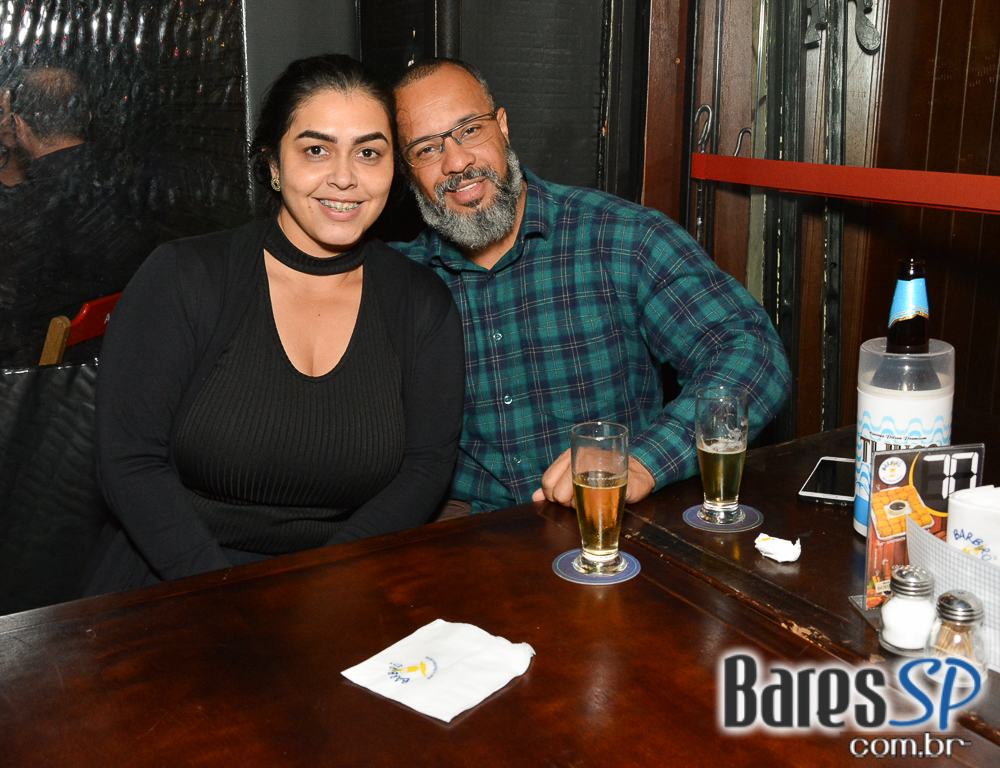 Mael Julia e Milton Santos se apresentam no BarBirô desta sexta-feira Mael Julia e Milton Santos se apresentam no BarBirô desta sexta-feira