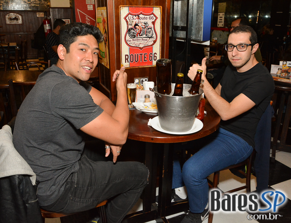 Mael Julia e Milton Santos se apresentam no BarBirô desta sexta-feira Mael Julia e Milton Santos se apresentam no BarBirô desta sexta-feira