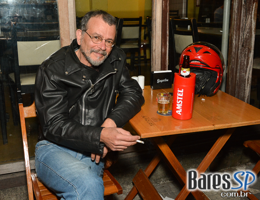 O Leporace Bar, no Campo Belo, oferece todo sábado feijoada completa no menu O Leporace Bar, no Campo Belo, oferece todo sábado feijoada completa no menu