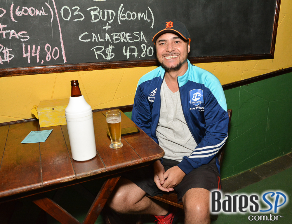 Distinta Freguesia oferece ambiente descontraído e cardápio recheado de delícias Distinta Freguesia oferece ambiente descontraído e cardápio recheado de delícias