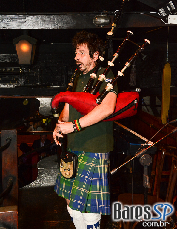 Show da banda Tritono Blues no Piratininga Bar Show da banda Tritono Blues no Piratininga Bar