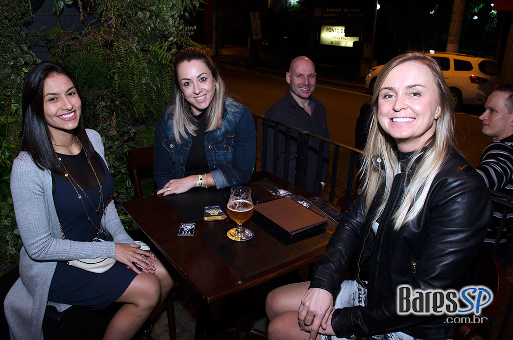 Cão Veio - Itaim Bibi participa do Circuito Mondial de Bares Cão Veio - Itaim Bibi participa do Circuito Mondial de Bares