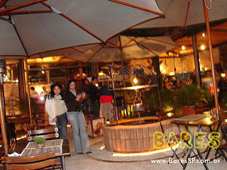 Bar Clube Chalezinho inaugura com show exclusivo do cantor Nasi Bar Clube Chalezinho inaugura com show exclusivo do cantor Nasi