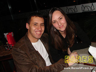 Bar Clube Chalezinho inaugura com show exclusivo do cantor Nasi Bar Clube Chalezinho inaugura com show exclusivo do cantor Nasi