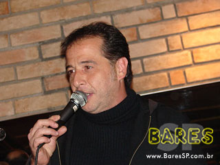 Bar Clube Chalezinho inaugura com show exclusivo do cantor Nasi Bar Clube Chalezinho inaugura com show exclusivo do cantor Nasi