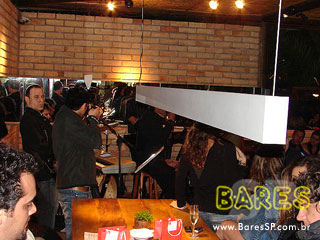 Bar Clube Chalezinho inaugura com show exclusivo do cantor Nasi Bar Clube Chalezinho inaugura com show exclusivo do cantor Nasi
