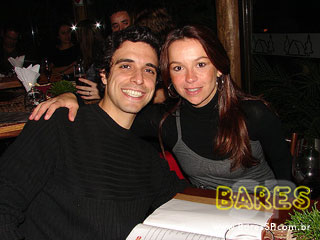 Bar Clube Chalezinho inaugura com show exclusivo do cantor Nasi Bar Clube Chalezinho inaugura com show exclusivo do cantor Nasi