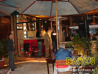 Bar Clube Chalezinho inaugura com show exclusivo do cantor Nasi Bar Clube Chalezinho inaugura com show exclusivo do cantor Nasi