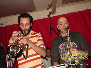 Banda DonaZica no Studio SP Banda DonaZica no Studio SP