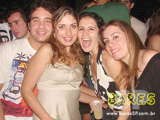 Noite The Hall Dance Classics no Espaço The Hall Noite The Hall Dance Classics no Espaço The Hall