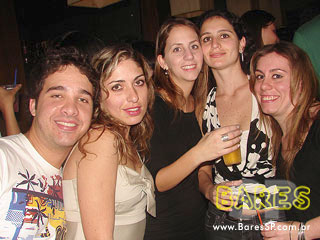 Noite The Hall Dance Classics no Espaço The Hall Noite The Hall Dance Classics no Espaço The Hall