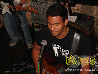 Banda Fibra Ótica no Caretas Bar Banda Fibra Ótica no Caretas Bar