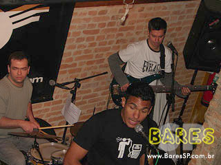Banda Fibra Ótica no Caretas Bar Banda Fibra Ótica no Caretas Bar