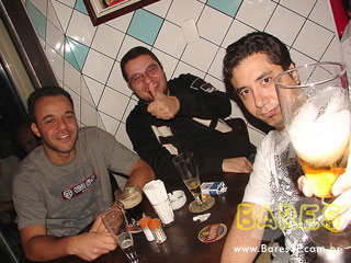 Sexta-feira animada no Copacabana Sexta-feira animada no Copacabana