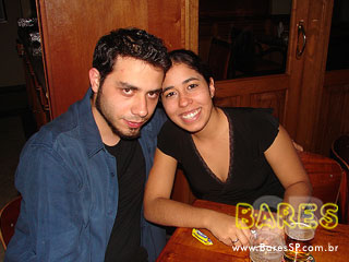 Sábado animado e com gente bonita no Barthô Sábado animado e com gente bonita no Barthô