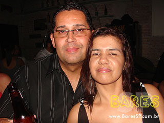 Grupos Na Onda do Samba e Q´Firmesa na Sexta Universitária do Barrogan Grupos Na Onda do Samba e Q´Firmesa na Sexta Universitária do Barrogan