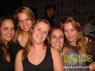 Grupos Na Onda do Samba e Q´Firmesa na Sexta Universitária do Barrogan Grupos Na Onda do Samba e Q´Firmesa na Sexta Universitária do Barrogan