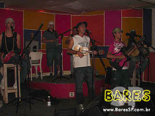 Grupos Na Onda do Samba e Q´Firmesa na Sexta Universitária do Barrogan Grupos Na Onda do Samba e Q´Firmesa na Sexta Universitária do Barrogan