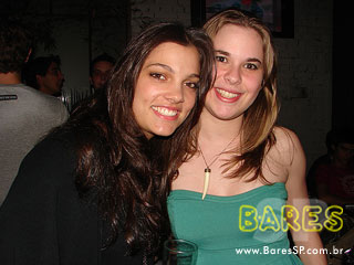 Sexta à noite no Paddock Bar e Gastronomia Sexta à noite no Paddock Bar e Gastronomia