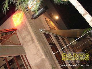 Sexta à noite no Paddock Bar e Gastronomia Sexta à noite no Paddock Bar e Gastronomia