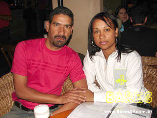 Sexta à noite no Paddock Bar e Gastronomia Sexta à noite no Paddock Bar e Gastronomia