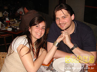 Sexta à noite no Paddock Bar e Gastronomia Sexta à noite no Paddock Bar e Gastronomia