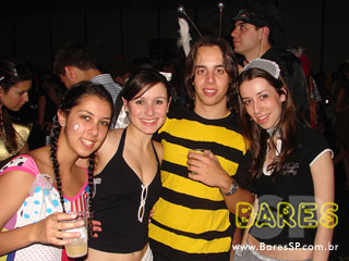 Sexta-Feira na Cachaçaria Pompéia Sexta-Feira na Cachaçaria Pompéia