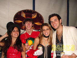 Sexta-Feira na Cachaçaria Pompéia Sexta-Feira na Cachaçaria Pompéia