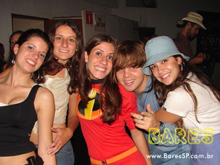 Sexta-Feira na Cachaçaria Pompéia Sexta-Feira na Cachaçaria Pompéia