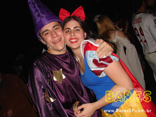 Sexta-Feira na Cachaçaria Pompéia Sexta-Feira na Cachaçaria Pompéia