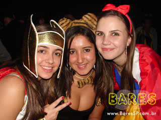 Sexta-Feira na Cachaçaria Pompéia Sexta-Feira na Cachaçaria Pompéia