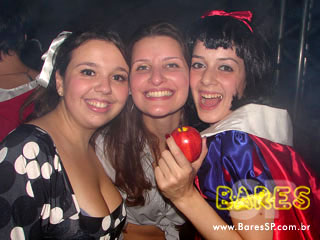 Sexta-Feira na Cachaçaria Pompéia Sexta-Feira na Cachaçaria Pompéia