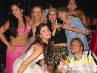 Sexta-Feira na Cachaçaria Pompéia Sexta-Feira na Cachaçaria Pompéia