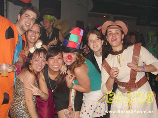 Sexta-Feira na Cachaçaria Pompéia Sexta-Feira na Cachaçaria Pompéia