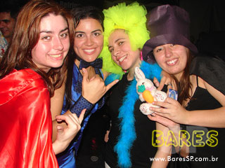 Sexta-Feira na Cachaçaria Pompéia Sexta-Feira na Cachaçaria Pompéia