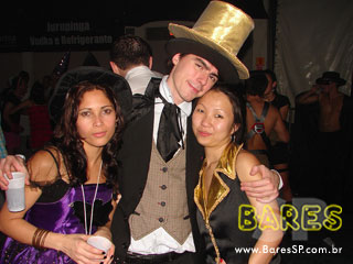 Sexta-Feira na Cachaçaria Pompéia Sexta-Feira na Cachaçaria Pompéia