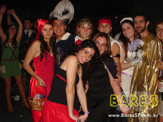 Sexta-Feira na Cachaçaria Pompéia Sexta-Feira na Cachaçaria Pompéia