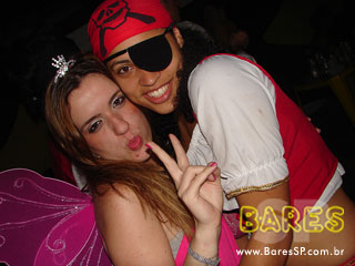 Sexta-Feira na Cachaçaria Pompéia Sexta-Feira na Cachaçaria Pompéia