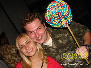 Sexta-Feira na Cachaçaria Pompéia Sexta-Feira na Cachaçaria Pompéia