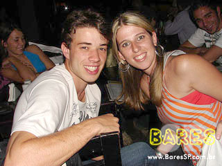 Sábado à noite no Seu Faria Bar Sábado à noite no Seu Faria Bar