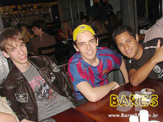 Sábado à noite no Seu Faria Bar Sábado à noite no Seu Faria Bar