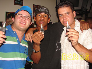 Ação Renault Portas Abertas no Estádio Preto & Branco Chopperia Ação Renault Portas Abertas no Estádio Preto & Branco Chopperia