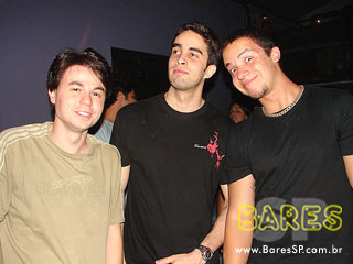 Grupos Nosso Estilo, Mega Samba e Pega Samba na Sexta Universitária do Barrogan Grupos Nosso Estilo, Mega Samba e Pega Samba na Sexta Universitária do Barrogan